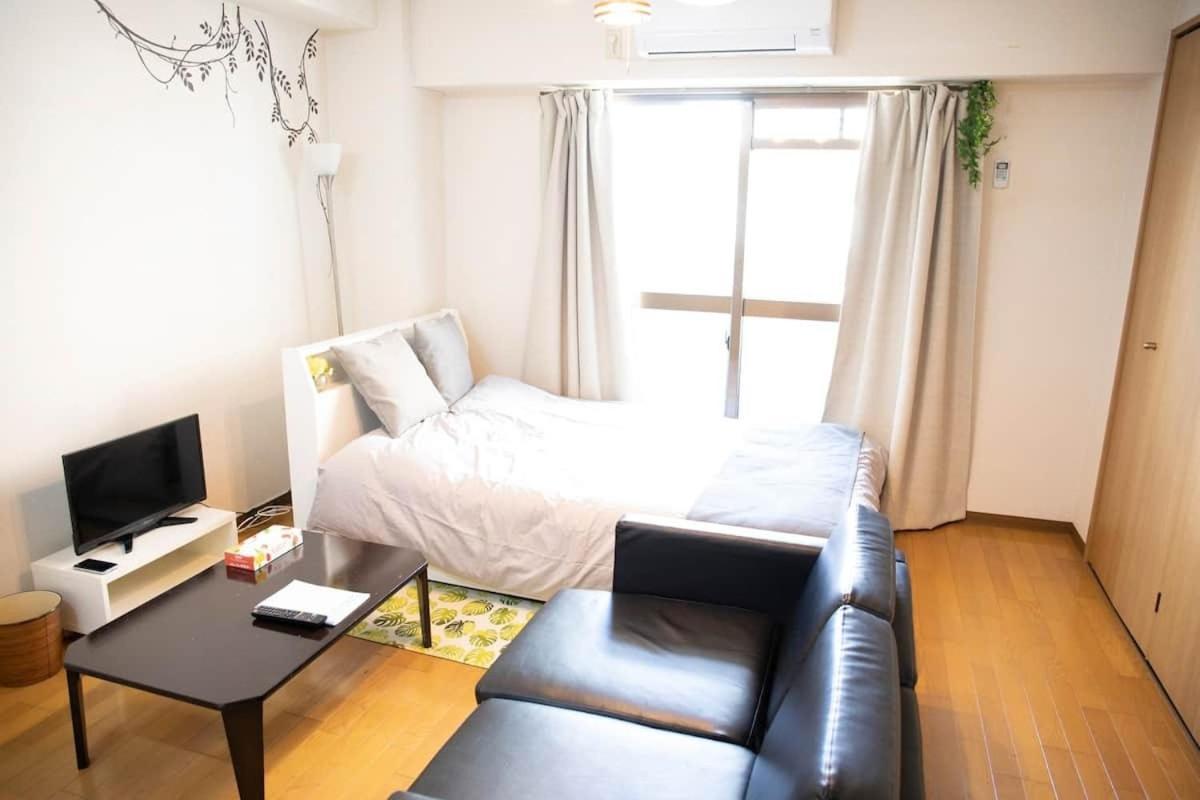 Apartmán ユニオン新大阪 十三駅西中島南方駅 自転車&Wifi貸出無料 Exteriér fotografie